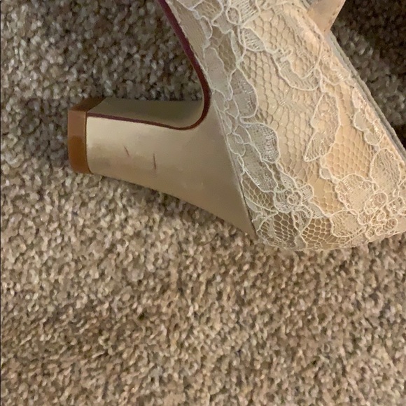 Lace Wedding Shoes😍 - Picture 6 of 6